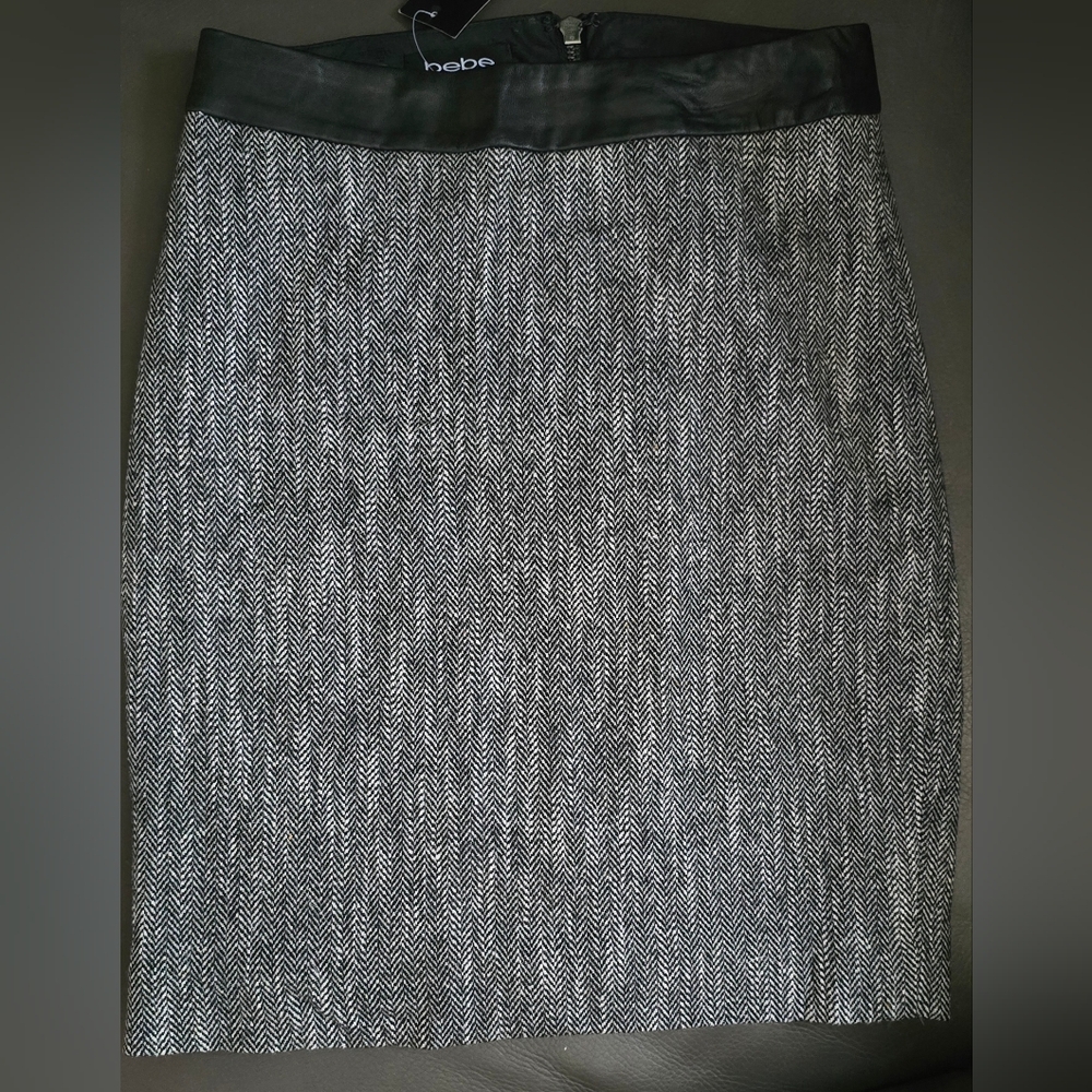 Bebe brenda pencil skirt with leather
